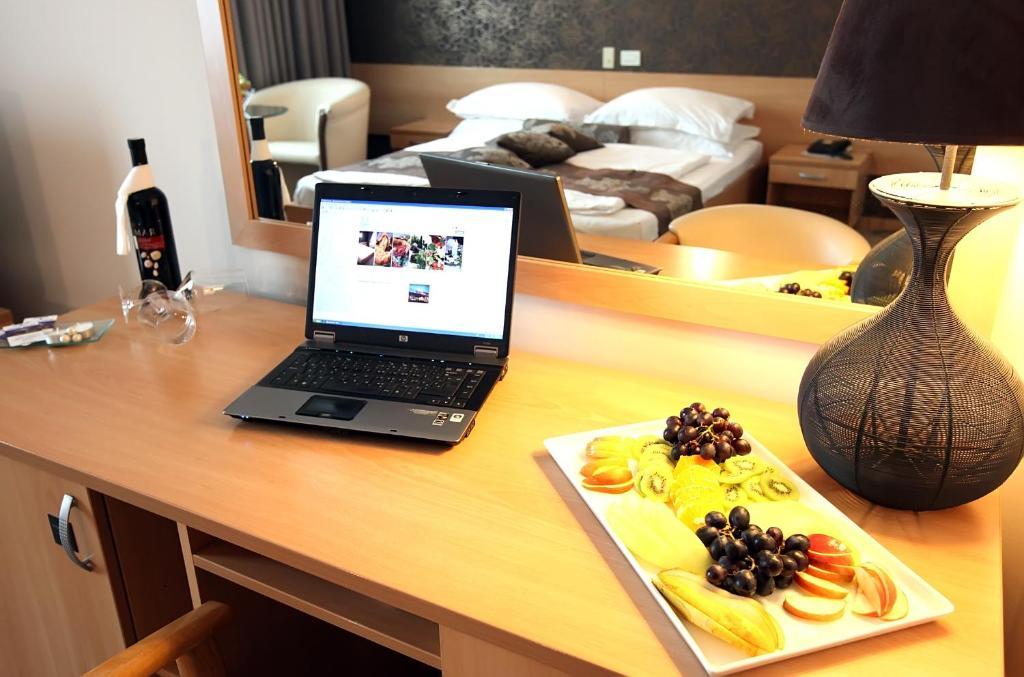 Hotel Zovko Zagreb Sesvete Rom bilde