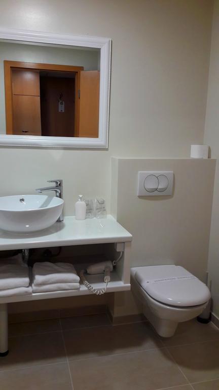 Hotel Zovko Zagreb Sesvete Eksteriør bilde